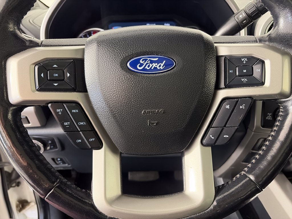 Certified 2022 Ford F350 Lariat w/ Lariat Ultimate Package AWD/4WD image 18