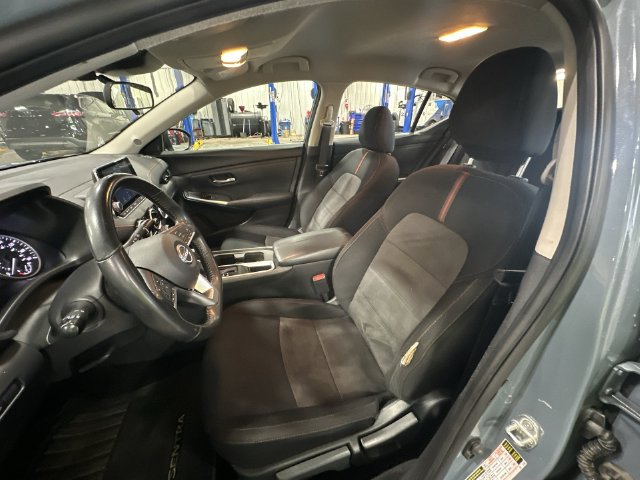 Used 2024 Nissan Sentra SR FWD image 17