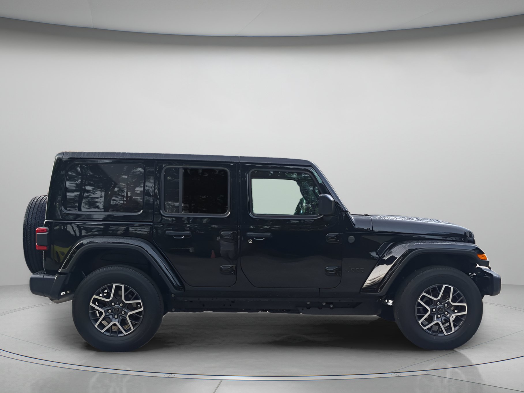 Used 2026 Jeep Wrangler Unlimited Sahara AWD/4WD image 39