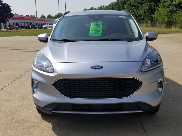 Certified 2022 Ford Escape SEL w/ Technology Package AWD/4WD image 8