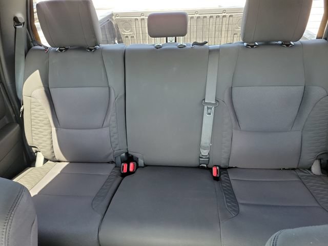 Used 2025 Toyota Tundra SR w/ SR Tow Package AWD/4WD image 19