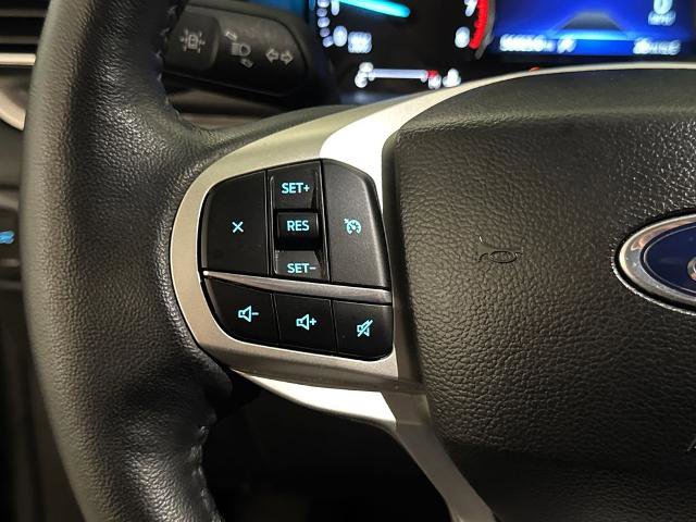 Certified 2023 Ford Explorer XLT w/ Equipment Group 202A RWD image 19