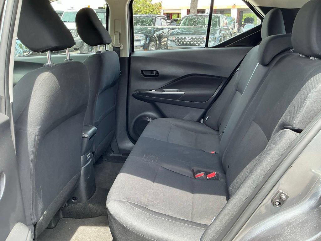 Used 2023 Nissan Kicks S FWD image 27