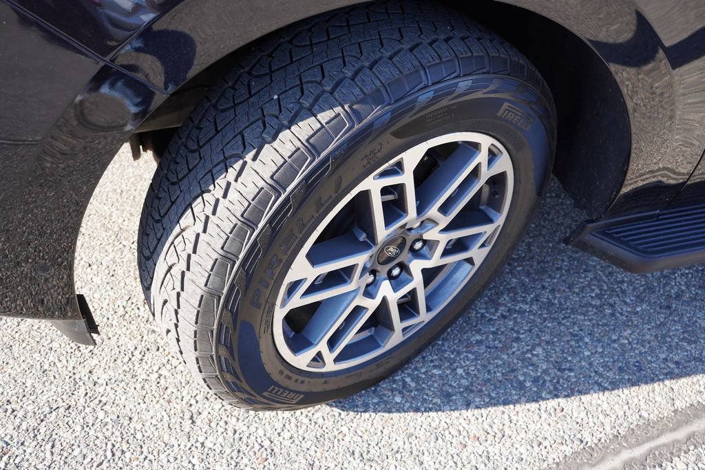 Certified 2025 Ford Expedition Active image 13