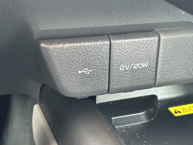 Used 2023 Toyota Camry XLE w/ Navigation Package FWD image 36