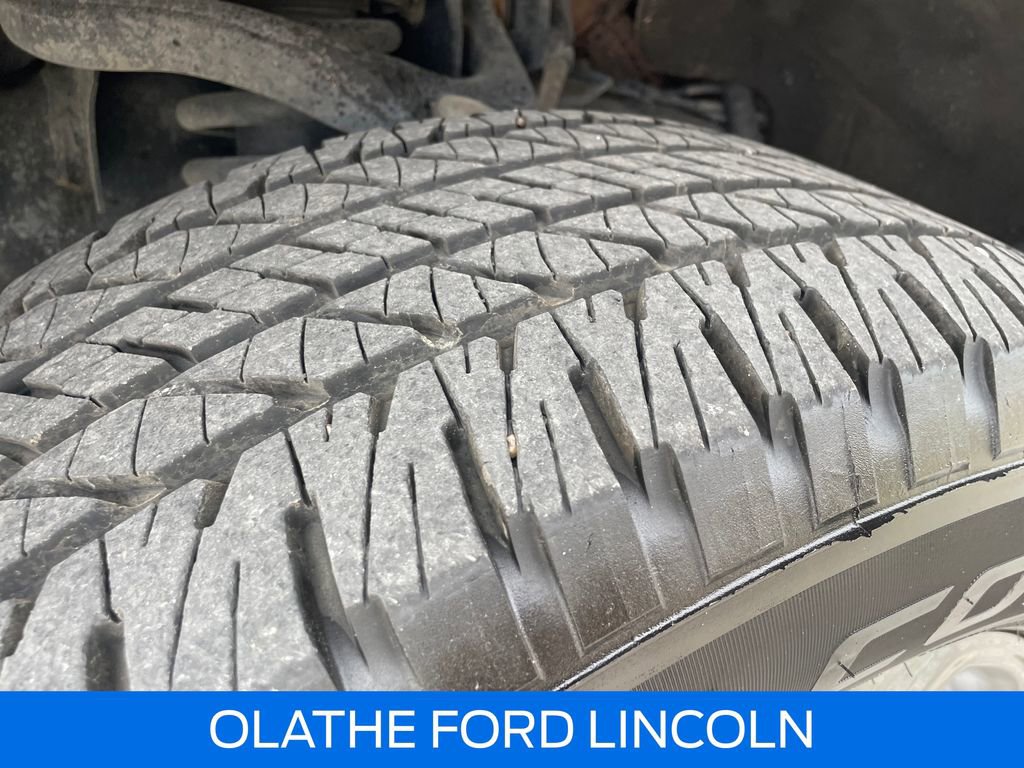 Certified 2019 Ford F150 XLT w/ Equipment Group 302A Luxury AWD/4WD image 28