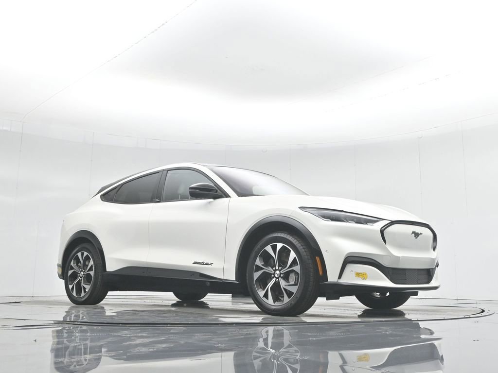 Certified 2022 Ford Mustang Mach-E Premium image 2