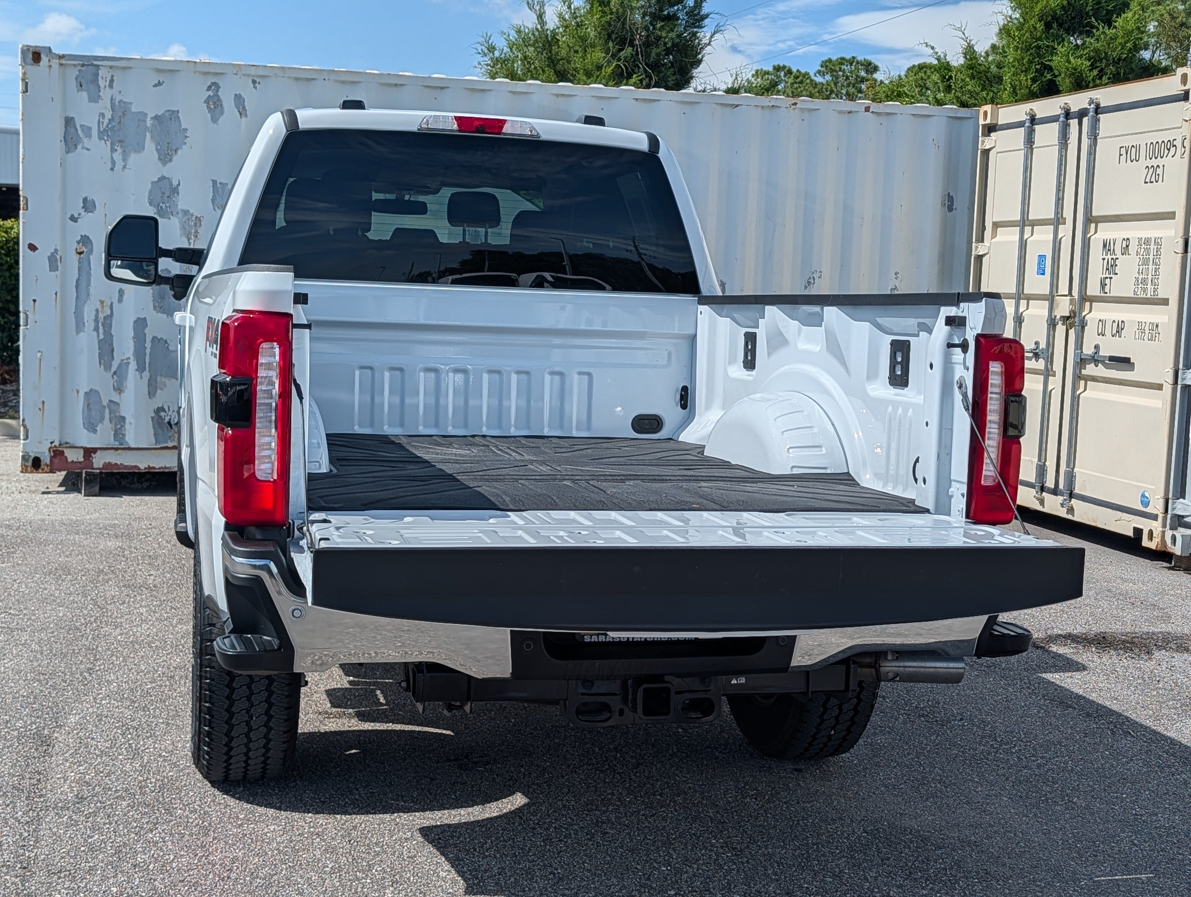 Certified 2026 Ford F250 Lariat w/ FX4 Off-Road Package AWD/4WD image 13