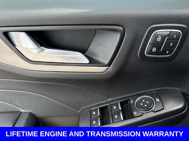 Certified 2022 Ford Escape SEL w/ Technology Package FWD image 20