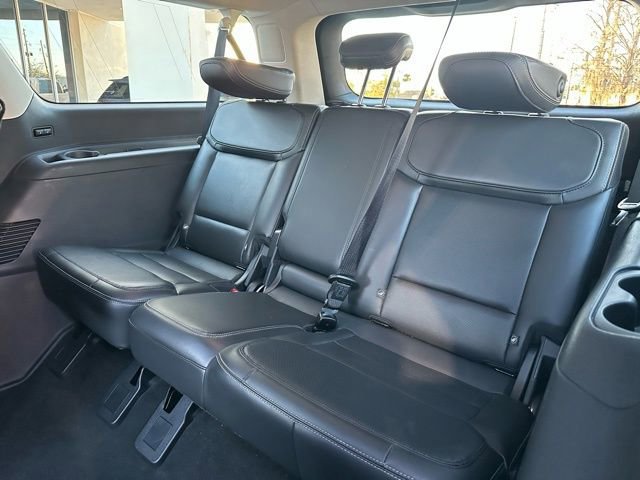 Certified 2025 Ford Expedition Max Platinum image 16