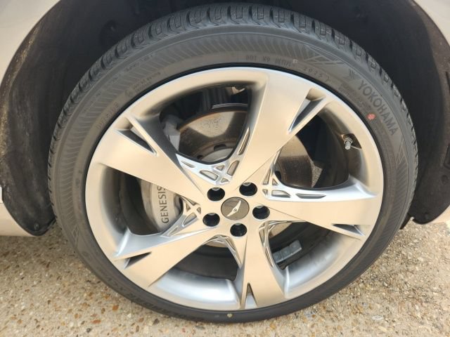 Used 2023 Genesis GV80 2.5T w/ Prestige Package AWD/4WD image 13