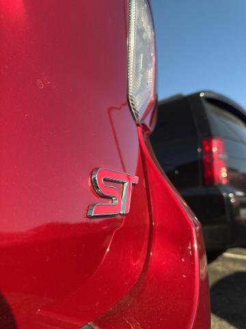 Certified 2020 Ford Explorer ST w/ ST Street Pack image 6