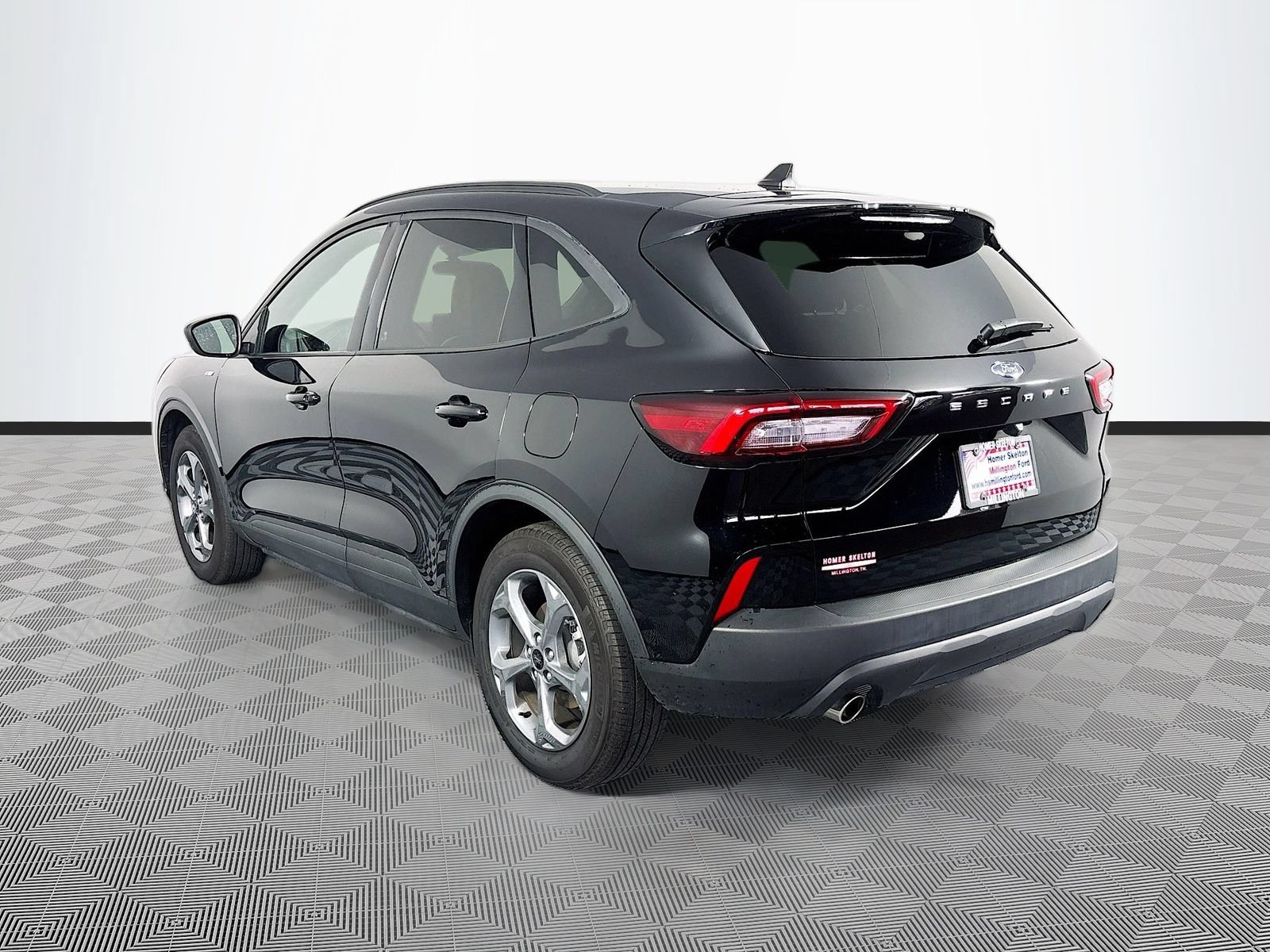 Certified 2025 Ford Escape ST-Line FWD image 5