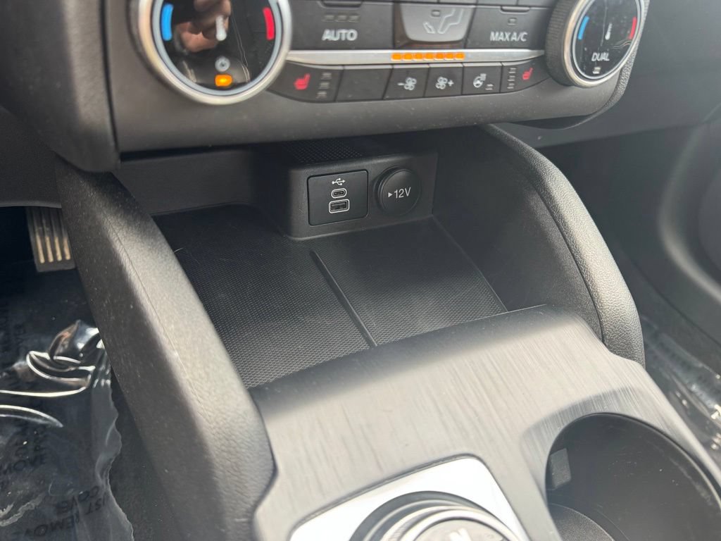 Certified 2024 Ford Escape Active AWD/4WD image 21