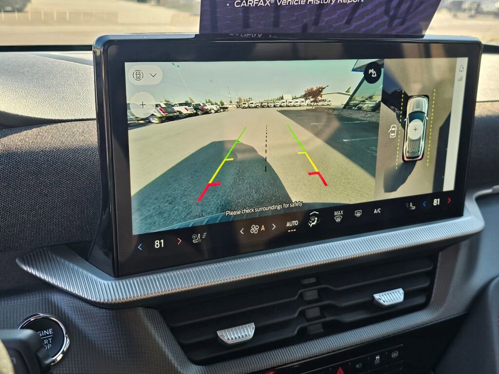 Certified 2025 Ford Explorer ST-Line image 26