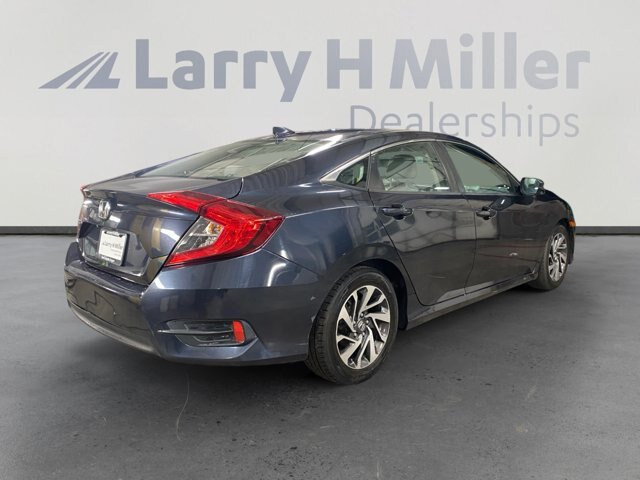 Used 2017 Honda Civic EX image 5