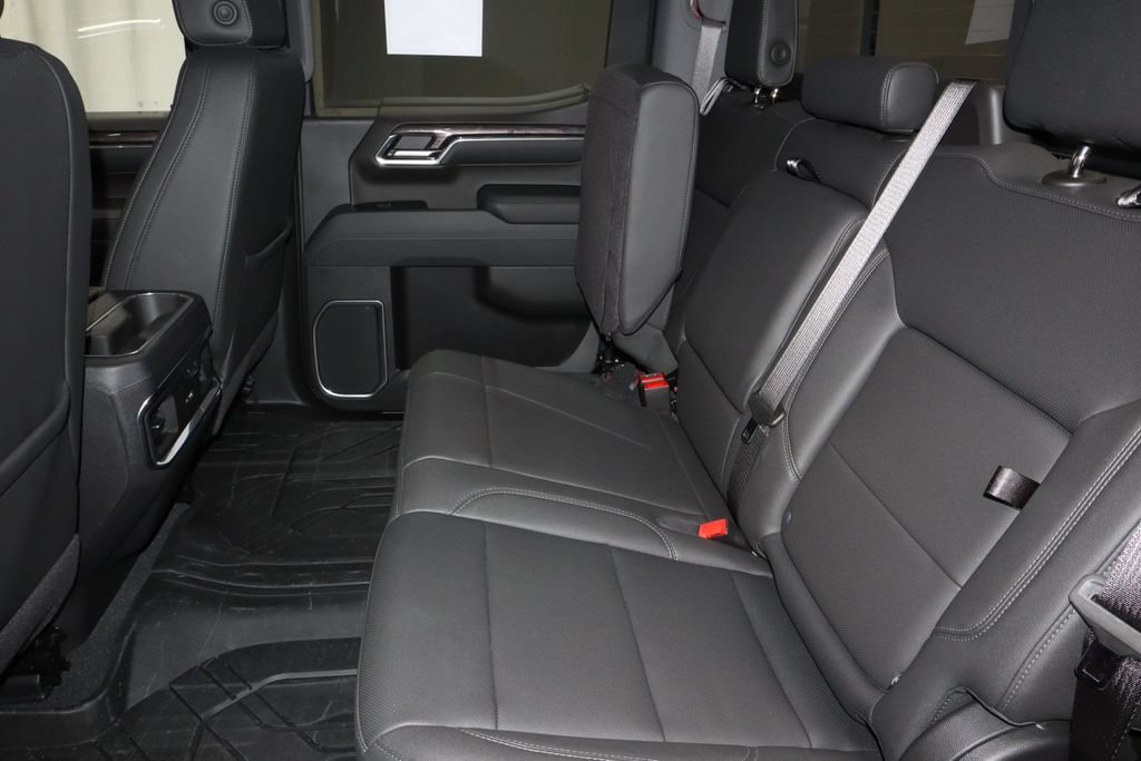 Used 2024 Chevrolet Silverado 1500 LTZ w/ Technology Package AWD/4WD image 21