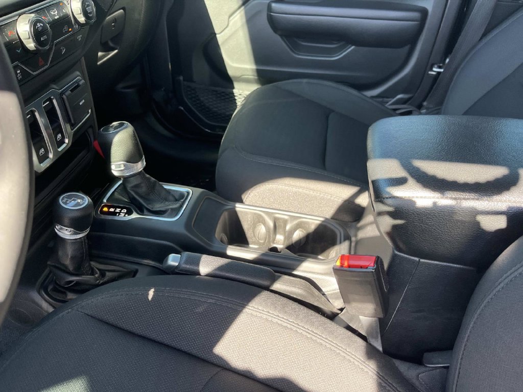 Used 2021 Jeep Wrangler Sport AWD/4WD image 17