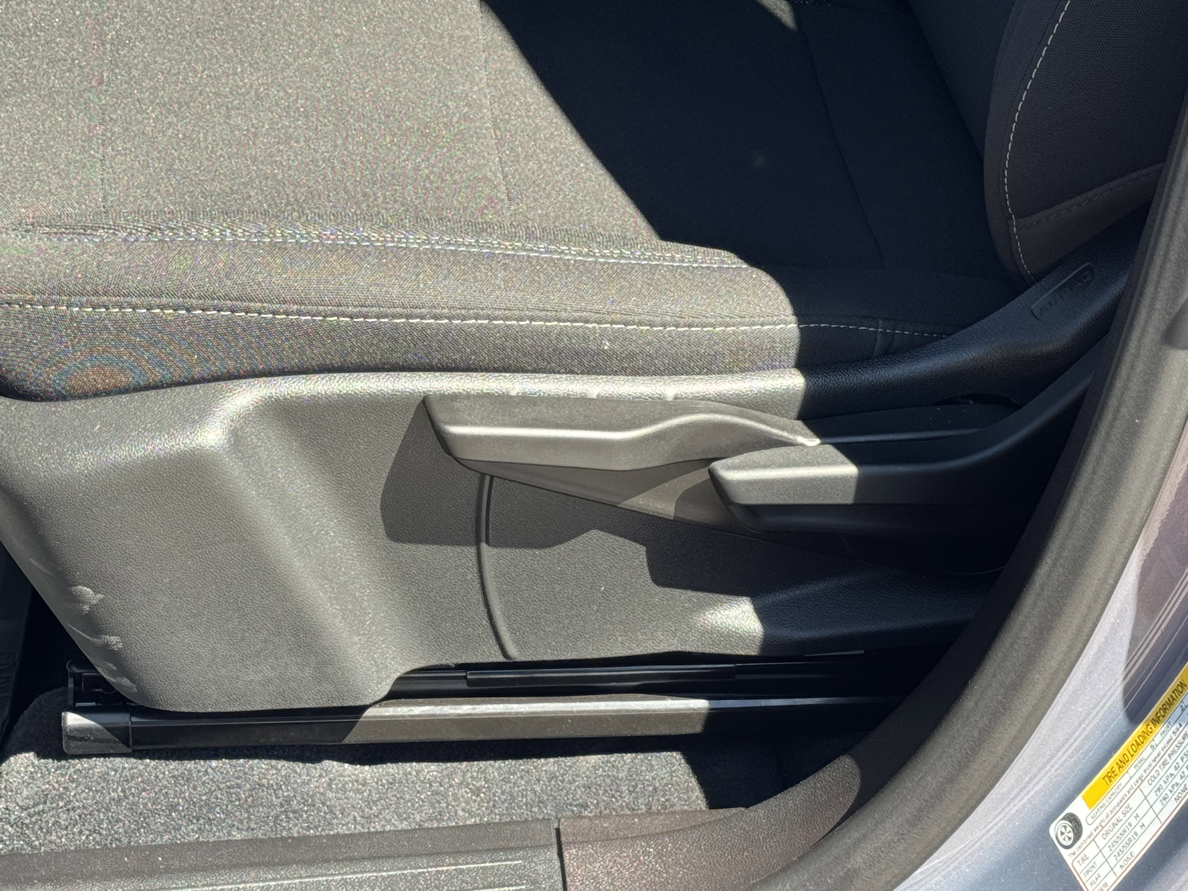 Used 2026 Chevrolet Equinox EV LT image 16