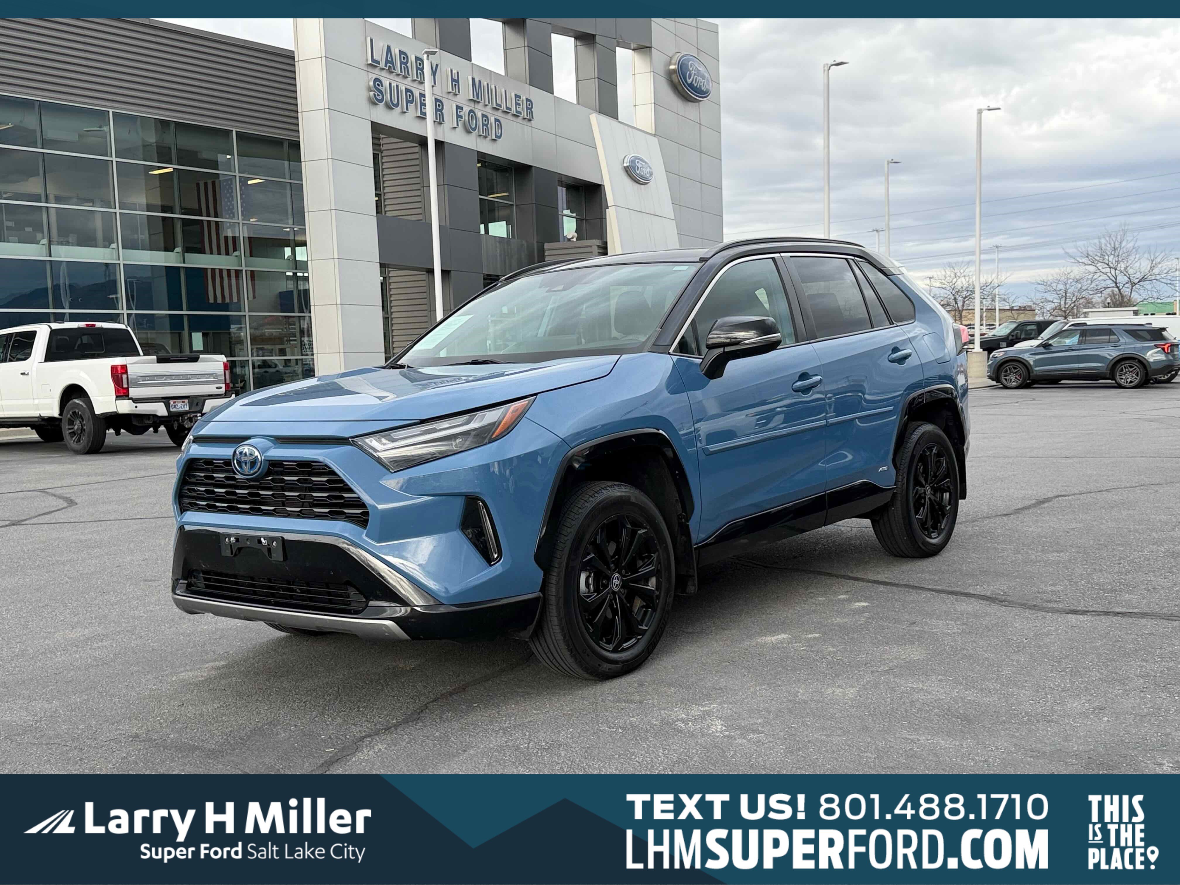 Used 2023 Toyota RAV4 XSE w/ XSE Grade Weather Package