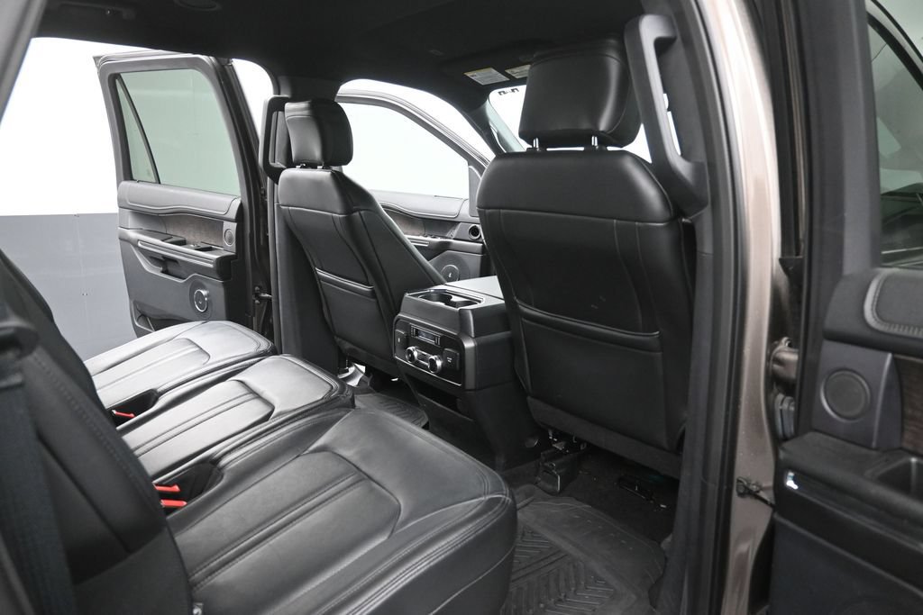 Certified 2018 Ford Expedition Max Limited RWD image 10