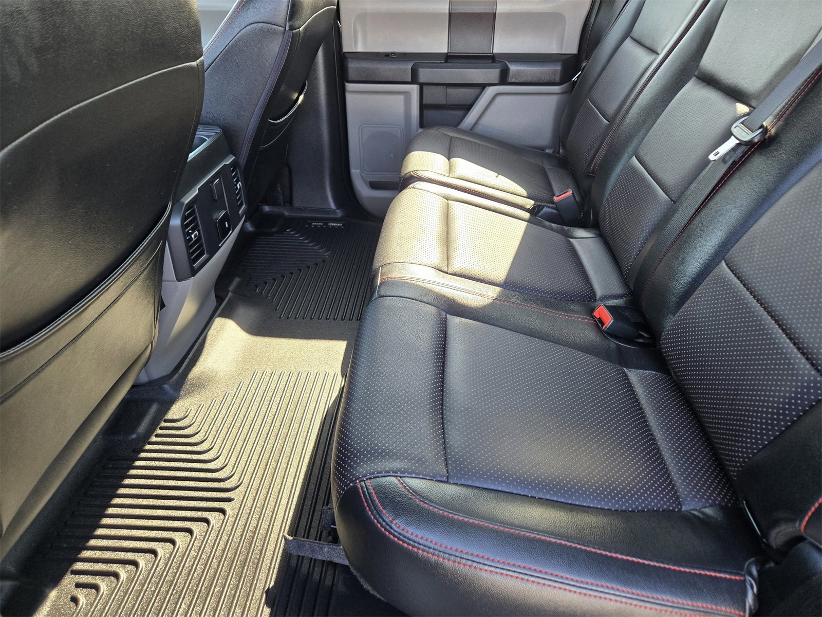 Certified 2018 Ford F150 XL w/ Equipment Group 101A Mid image 28