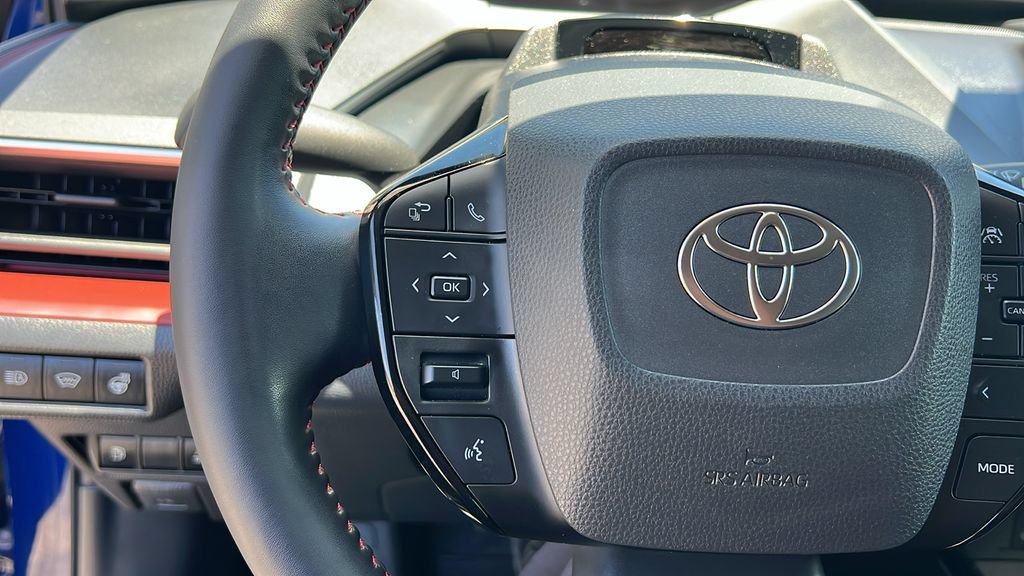Used 2023 Toyota Prius Prime FWD image 21