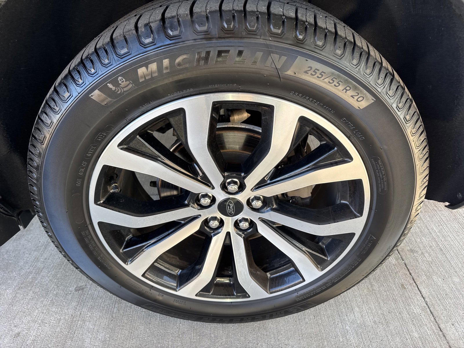 Certified 2020 Ford Explorer ST w/ Premium Technology Package image 20