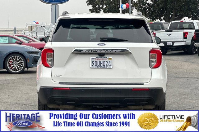 Certified 2022 Ford Explorer XLT image 5