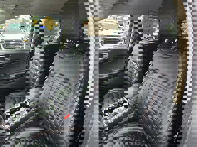 Certified 2023 Ford Edge SEL image 12