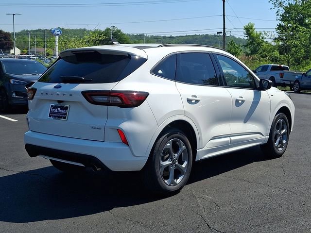 Certified 2023 Ford Escape ST-Line AWD/4WD image 13