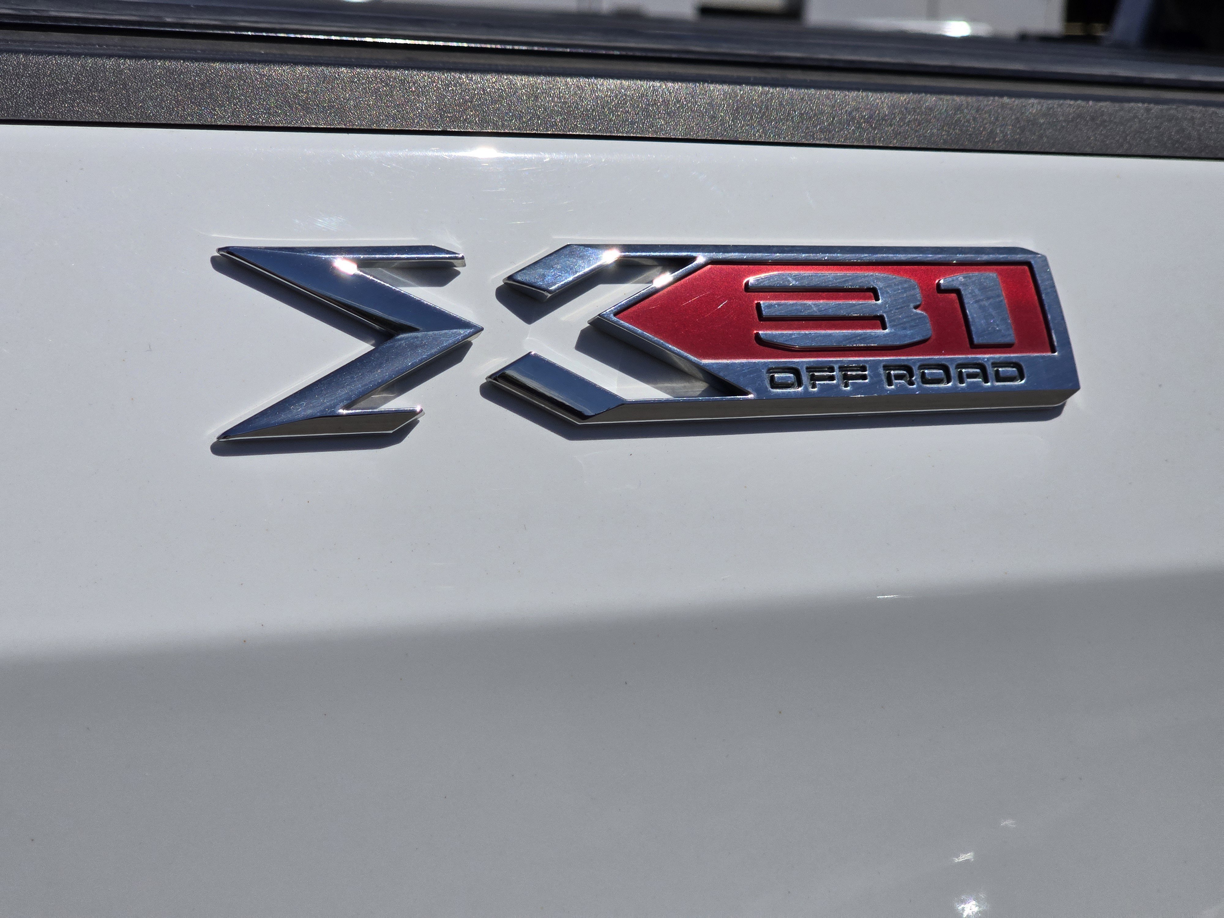 Used 2021 GMC Sierra 1500 Elevation w/ X31 Off-Road Package AWD/4WD image 23