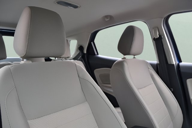 Certified 2021 Ford EcoSport S FWD image 17