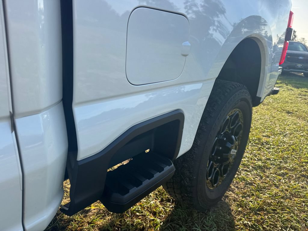 Certified 2025 Ford F350 Lariat w/ Lariat Ultimate Package AWD/4WD image 30