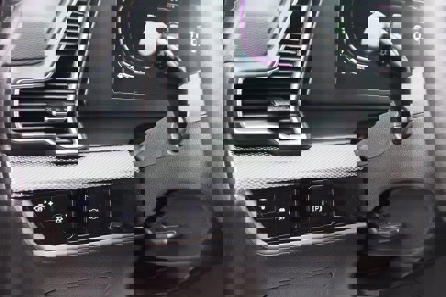 Used 2024 Kia Sportage LX image 20