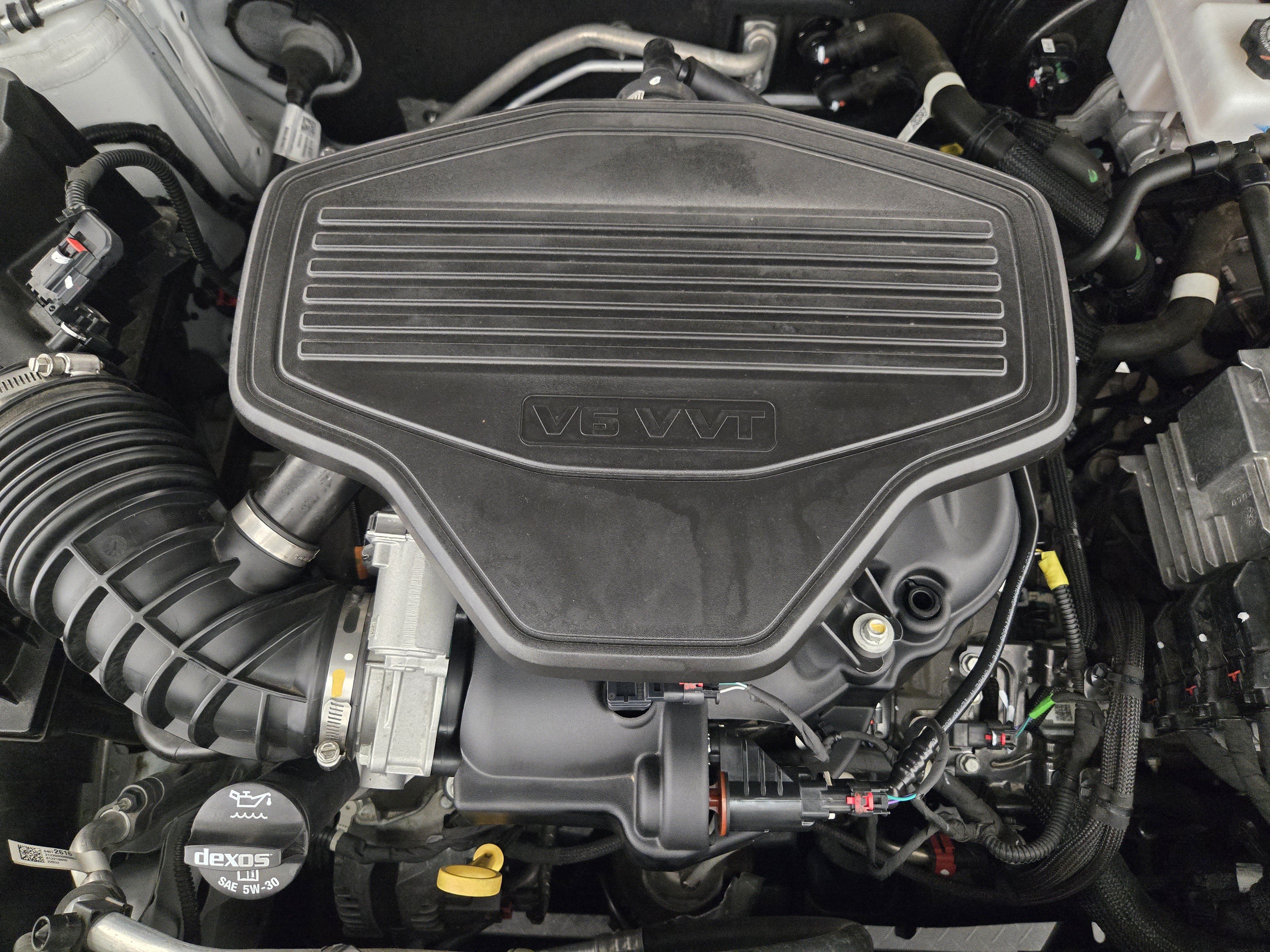 Used 2022 Chevrolet Blazer LT w/ Redline Edition FWD image 31