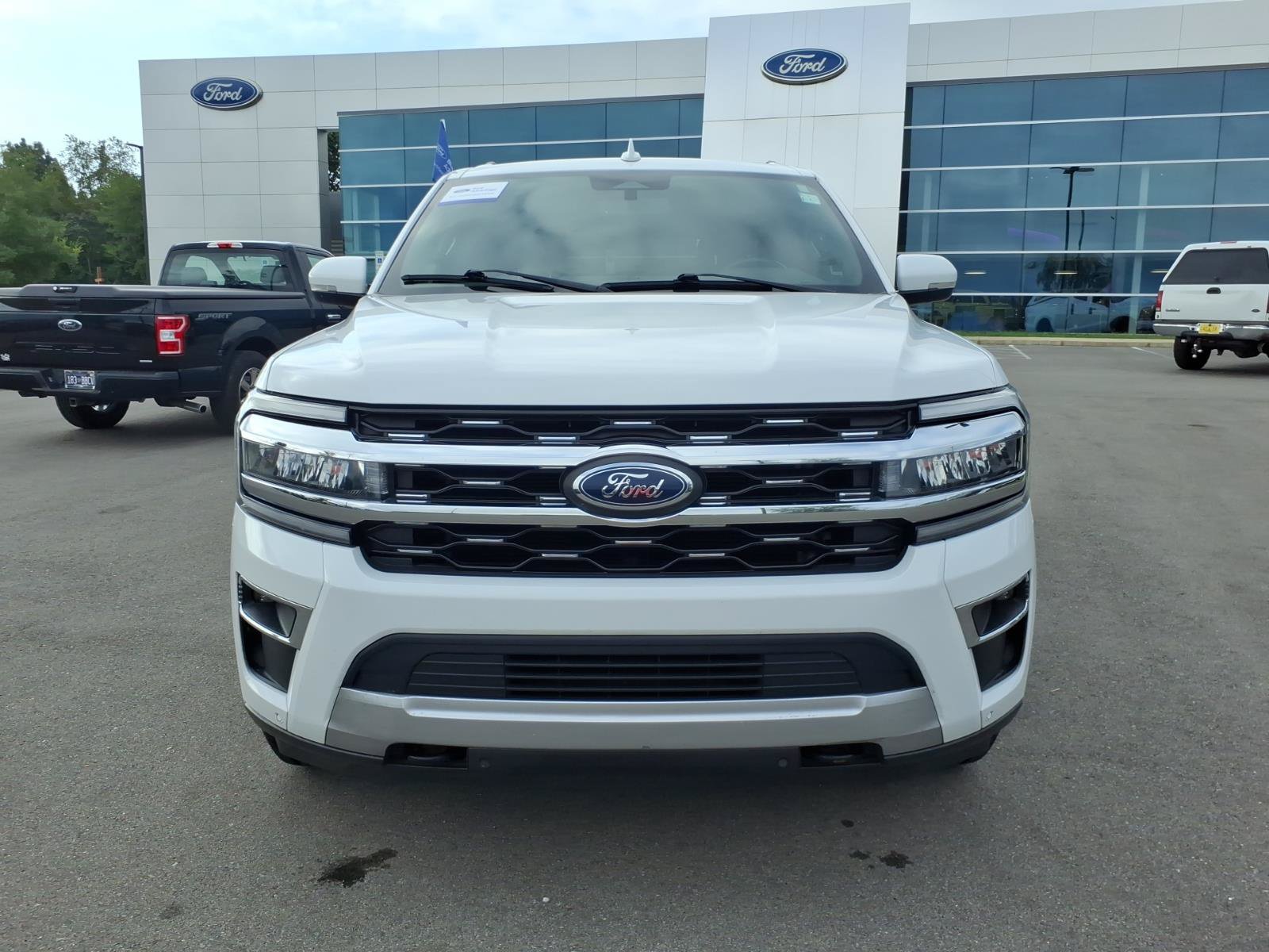 Certified 2023 Ford Expedition Max Limited AWD/4WD image 8