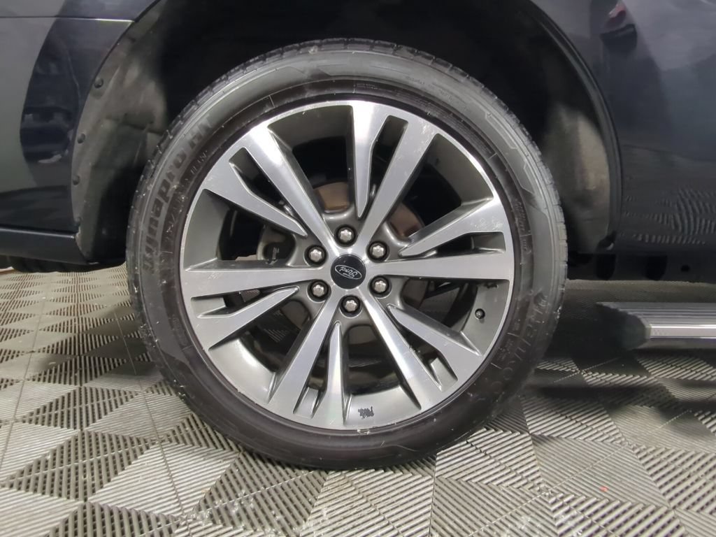 Certified 2020 Ford Expedition Platinum AWD/4WD image 11