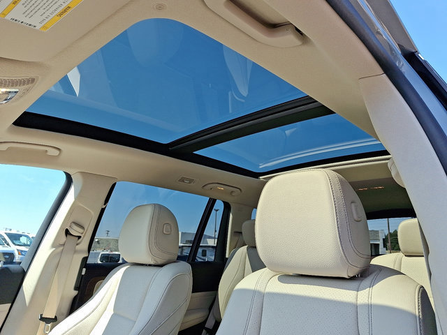 Used 2021 Mercedes-Benz GLS 450 4MATIC image 14