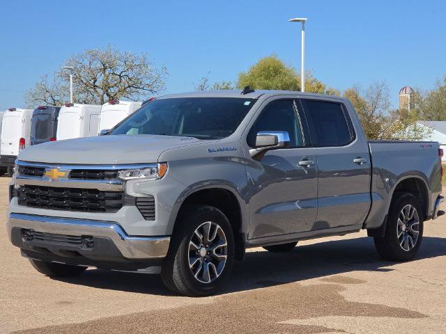 Used 2024 Chevrolet Silverado 1500 LT AWD/4WD image 7