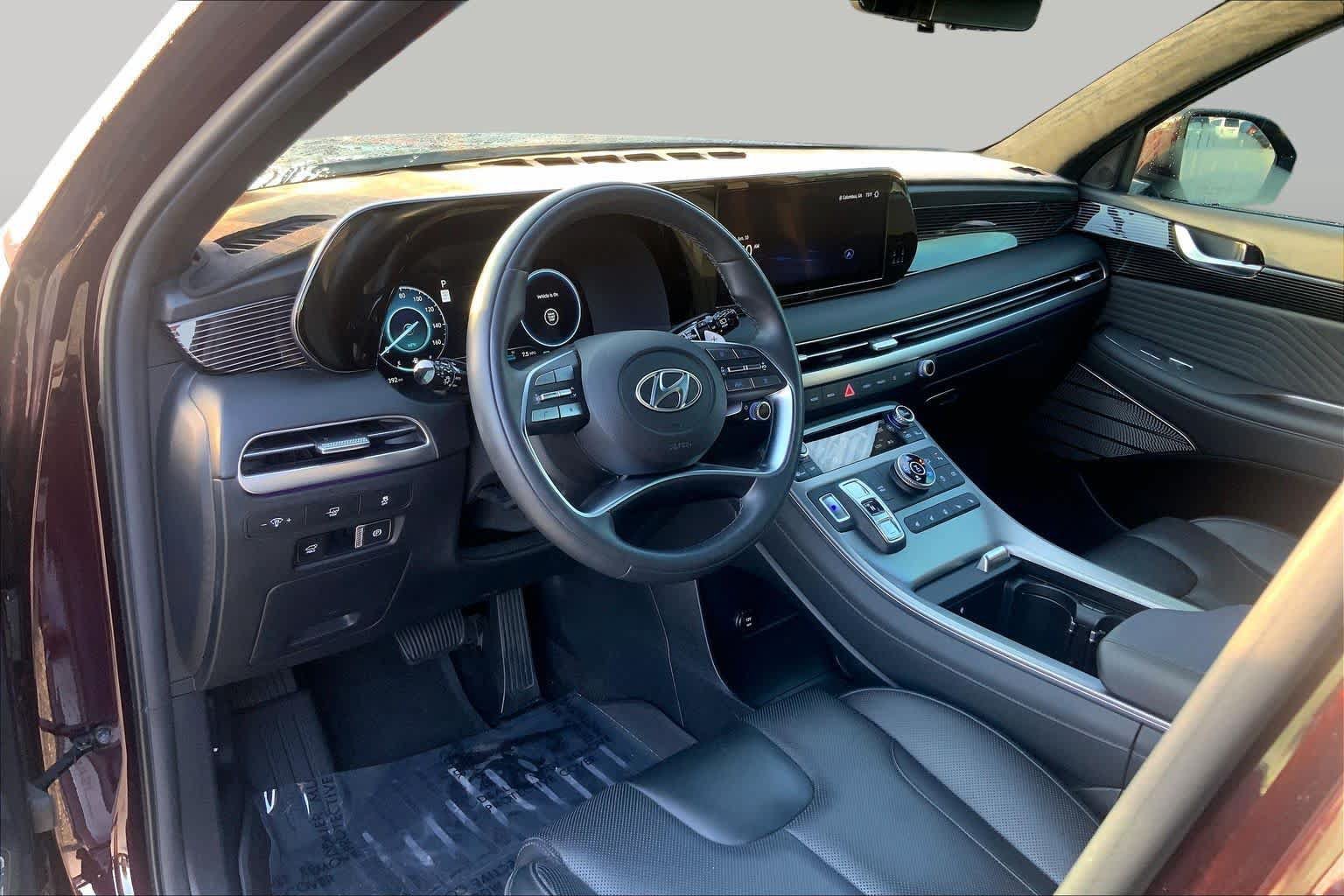 Used 2025 Hyundai Palisade Calligraphy AWD/4WD image 17