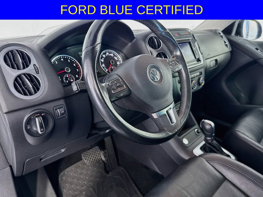 Used 2017 Volkswagen Tiguan Sport FWD image 12