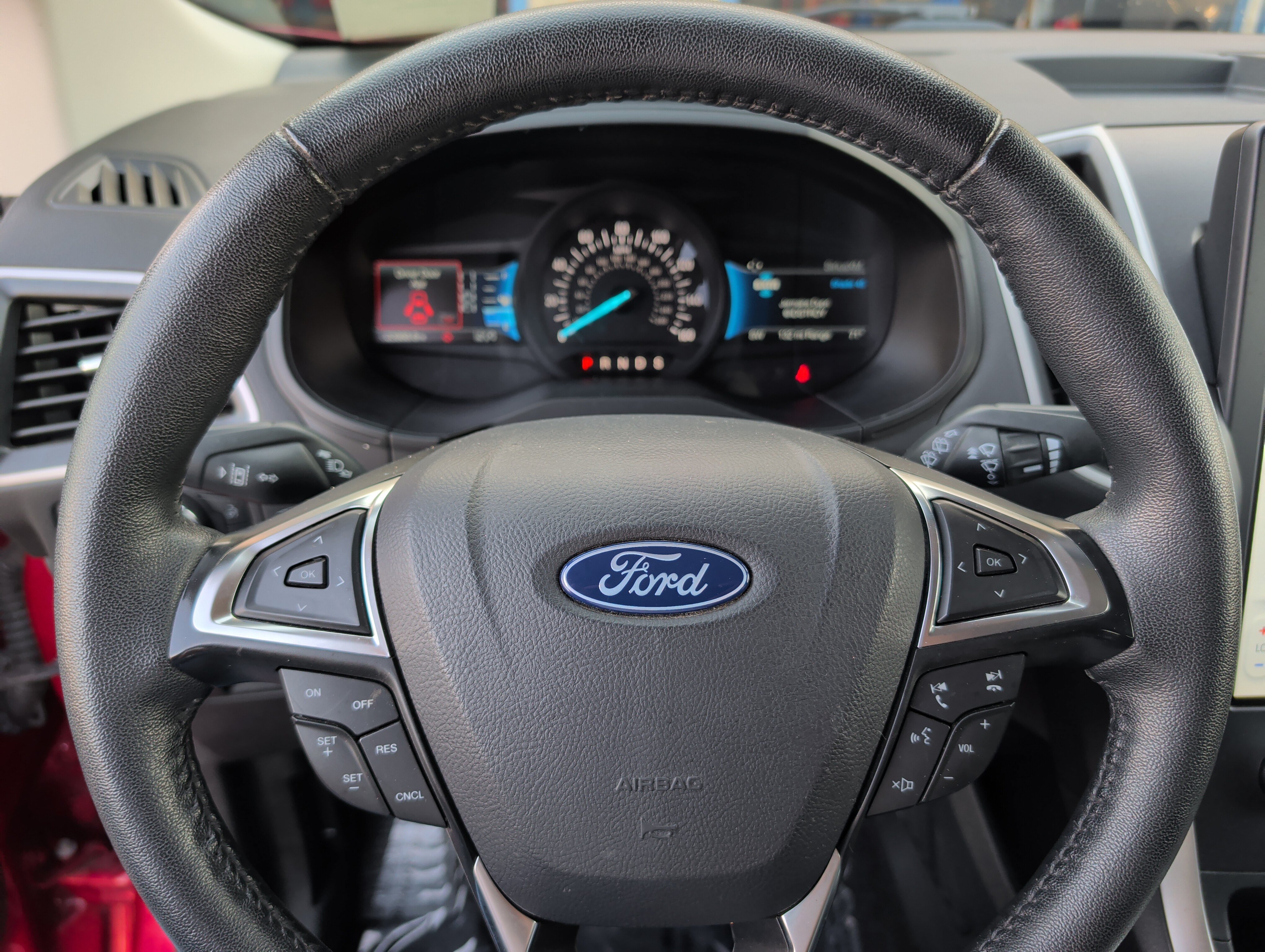 Certified 2024 Ford Edge SEL w/ Sport Appearance Package AWD/4WD image 25