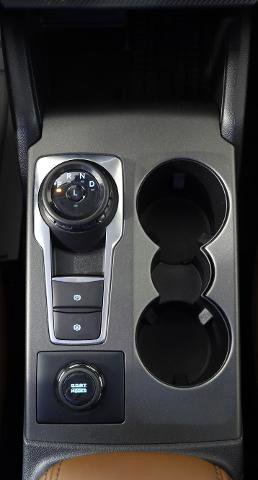 Certified 2025 Ford Bronco Sport Outer Banks w/ Outer Banks Tech Package+ AWD/4WD image 17