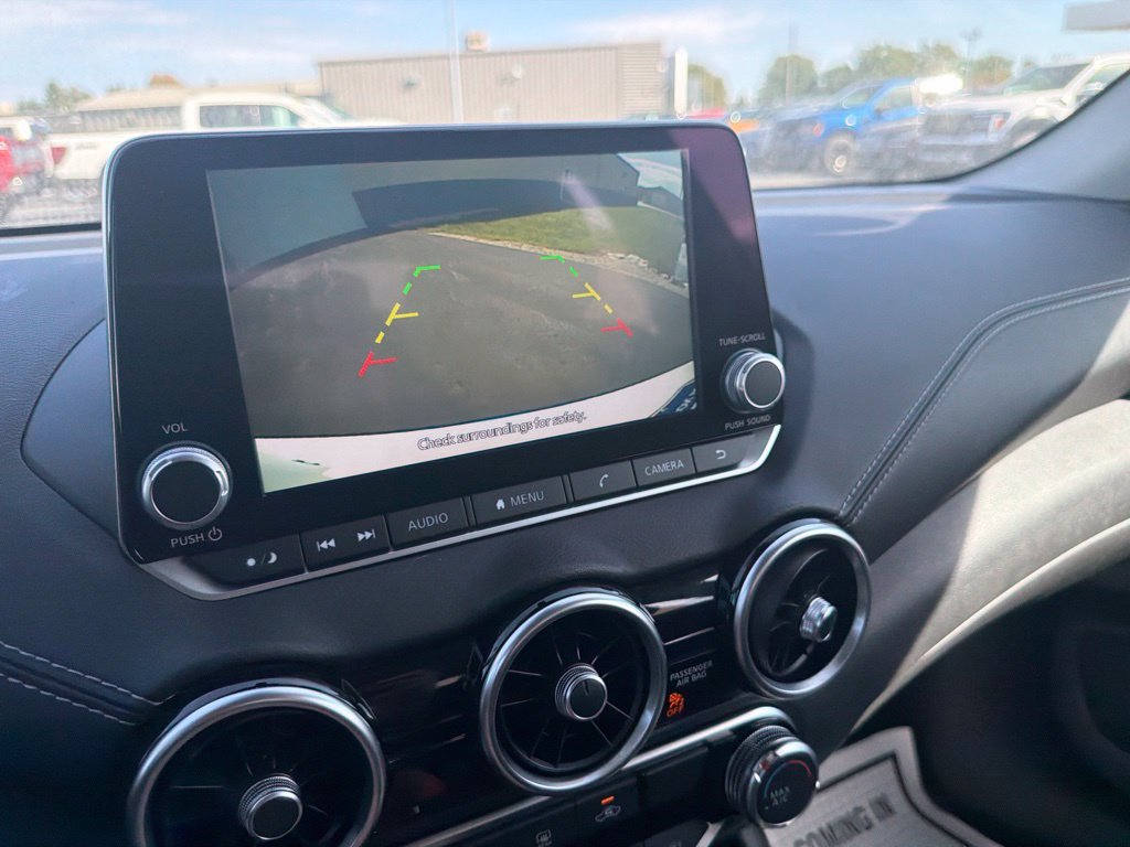 Used 2022 Nissan Sentra SV FWD image 19