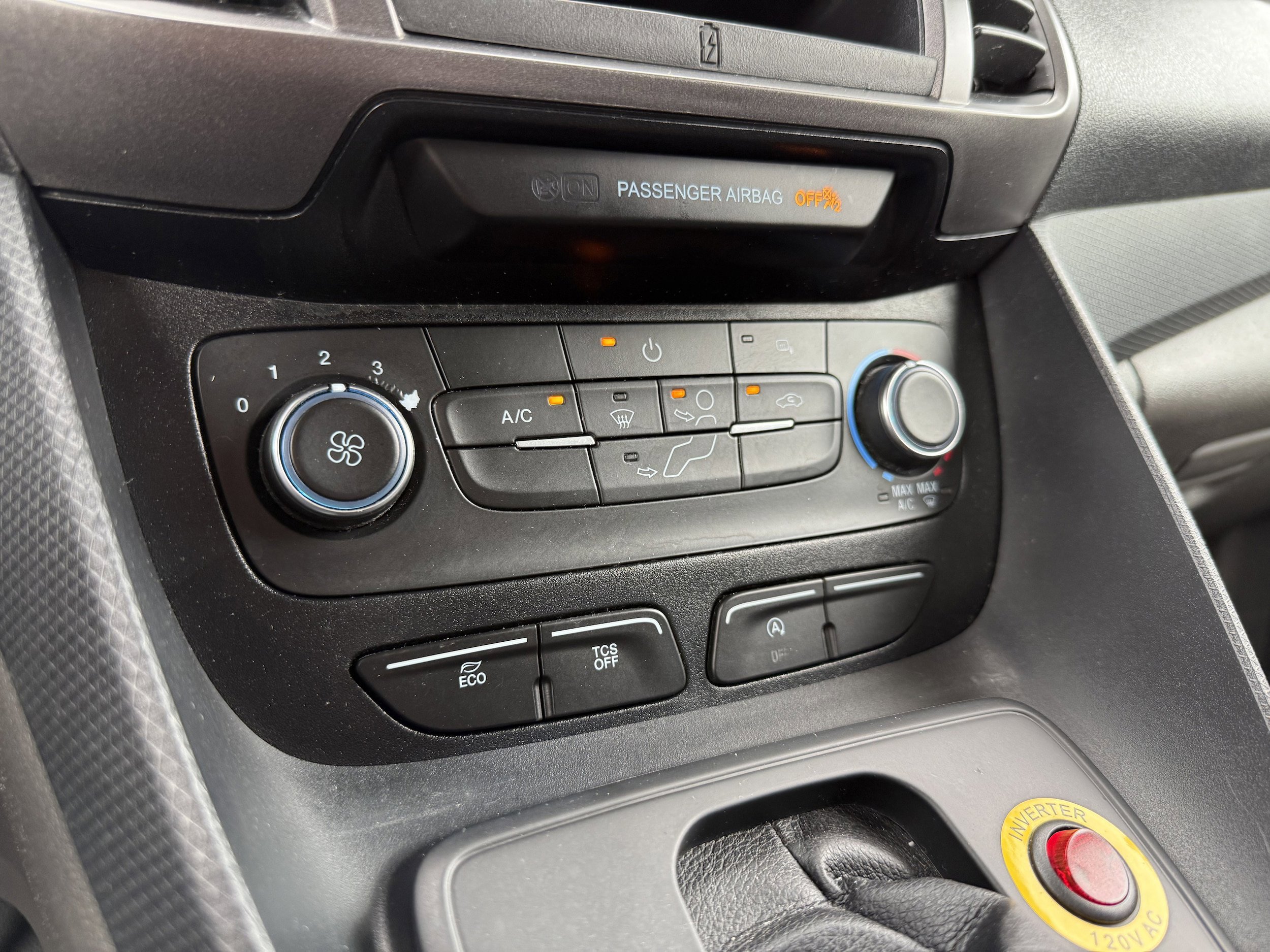 Certified 2020 Ford Transit Connect XL FWD image 26