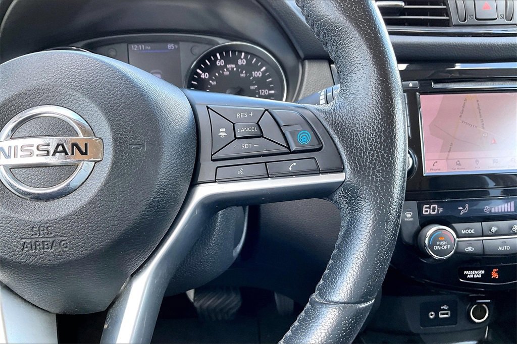 Used 2019 Nissan Rogue SL image 11