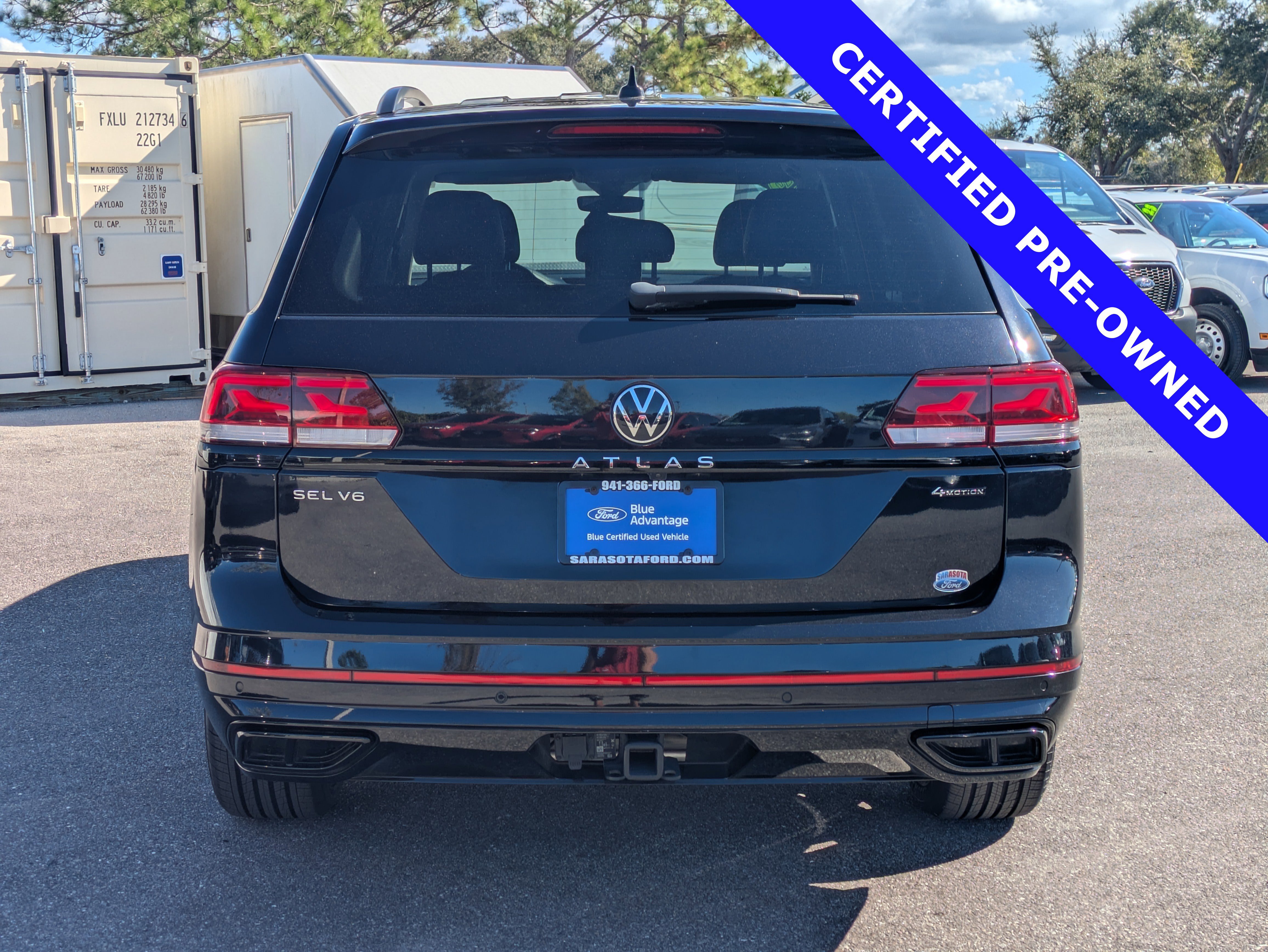 Used 2023 Volkswagen Atlas SEL R-Line image 5