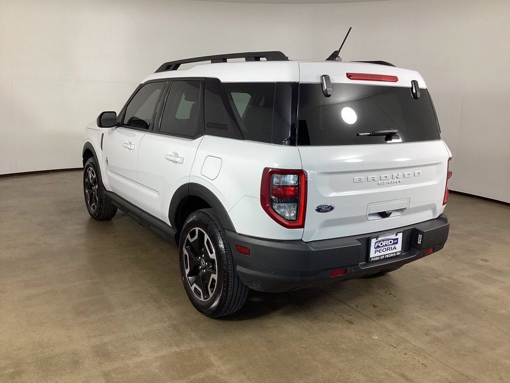 Certified 2023 Ford Bronco Sport Outer Banks w/ Tech Package AWD/4WD image 8