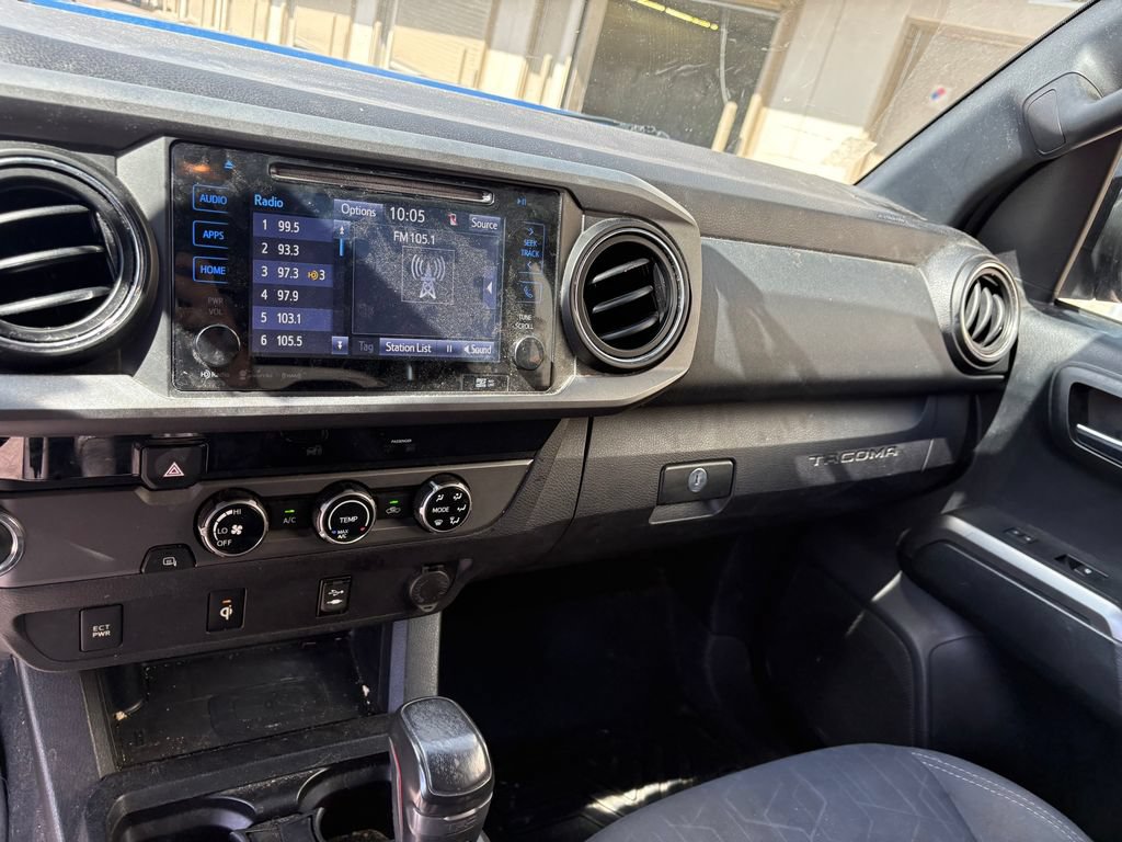 Used 2017 Toyota Tacoma TRD Off-Road w/ Tow Package RWD image 23